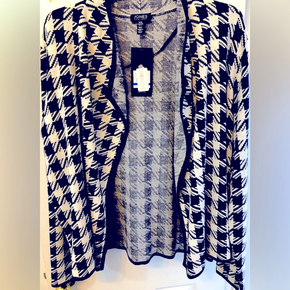 Jones New York navy & white cardigan - Pet & smoke free home